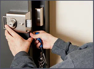 Seattle Lock & Door Seattle, WA 206-317-8082 Seattle Lock & Door Seattle, WA 206-317-8082 - 20-Emergency-Locksmith